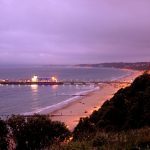 Vue de la côté de Bournemouth de nuit